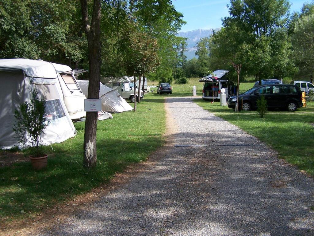 Moulin De La Roque Hotel Althen-des-Paluds Quarto foto