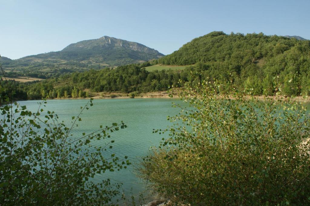 Moulin De La Roque Hotel Althen-des-Paluds Quarto foto